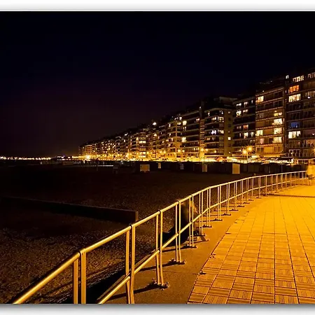 Chalet Aan Zee مكان تخييم *
